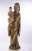 Skulptur, Holz geschnitzt, "Madonna mit Kind", wohl 19. Jh., im Stil des 14. Jh., 112 cm hoch, mehr