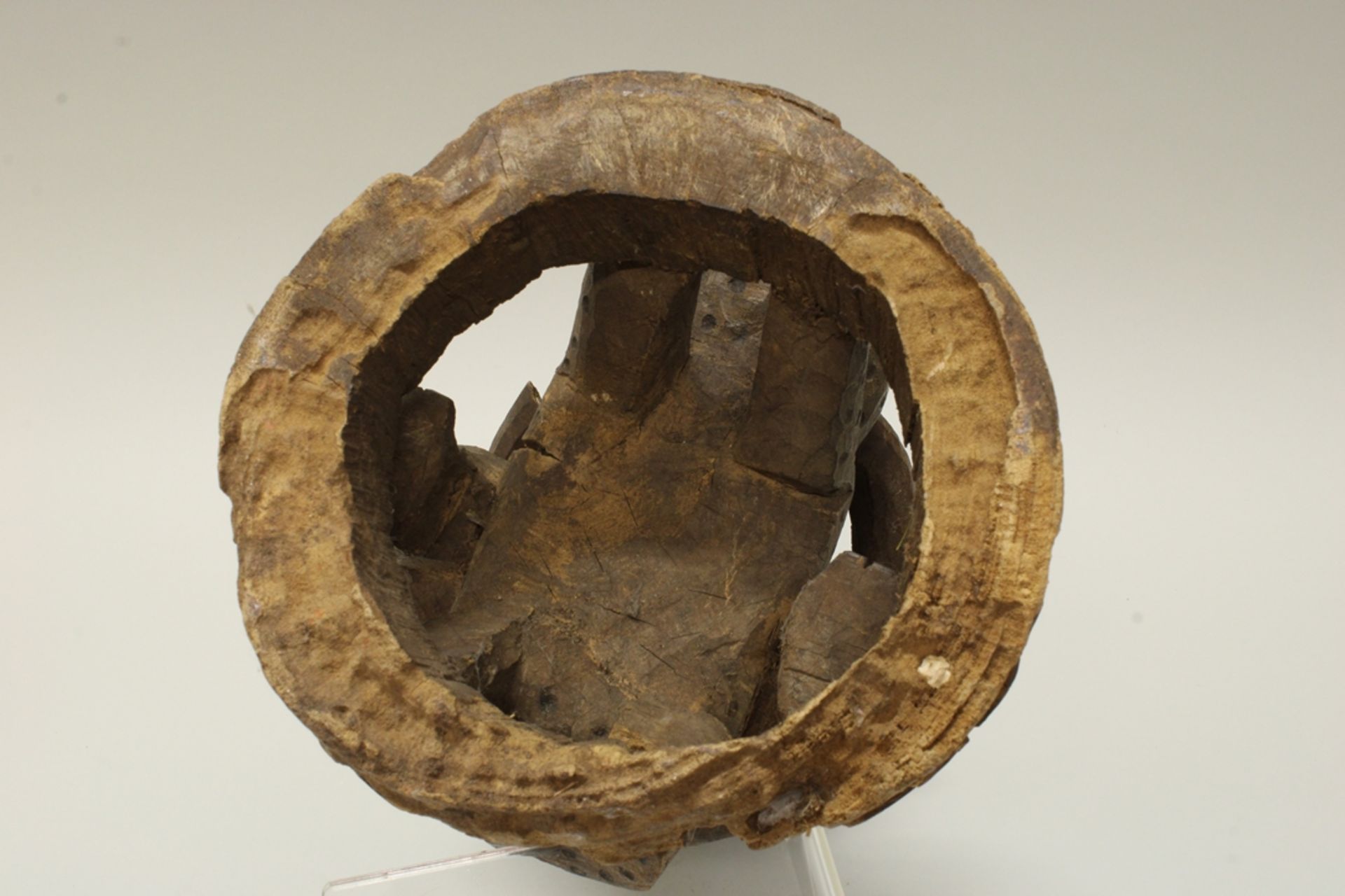 Figur, "Reiter", Kamerun, Afrika, authentisch, Holz, 47 cm hoch, hinten am Sockel Termitenfraß. - Bild 5 aus 5