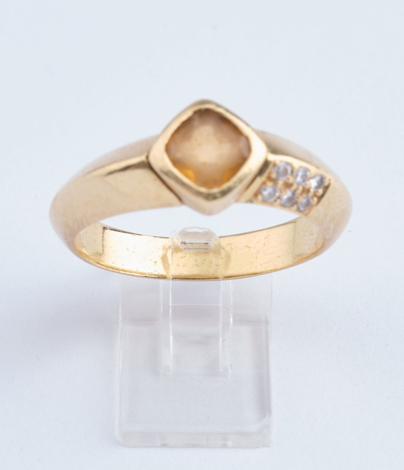 Ring, GG 750, Citrin, 6 Brillanten zus. ca. 0.12 ct., RM 18.5, 6.88 g, Stein berieben - Bild 2 aus 2
