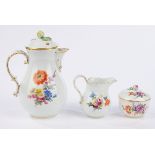 Kaffeekanne, Sahnegießer, Zuckerdose, Meissen, Schwertermarke, 1924-1934, 1. Wahl, Blumen und Insek