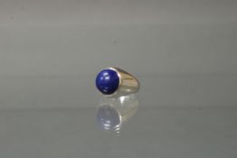 Ring, WG 750, 1 Lapislazuli-Cabochon, 11 g, RM 16