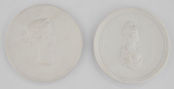 2 Wandplaketten, "Louise", "Prinzessin Charlotte von Preussen", Meissen, Schwertermarke, 1. Wahl, B
