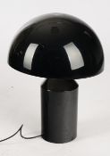 Tischlampe Atollo, Entwurf Vico Magistretti 1977, Italien, Aluminium, schwarz, zylindrisch-konische