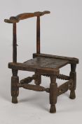 Stuhl, Afrika, Holz, Metallbeschlag, 61 cm hoch