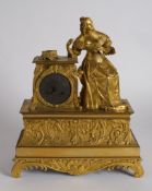 Figurenpendule, "Edeldame mit Brief", Frankreich, um 1840, Bronze, vergoldet, versilbertes Zifferbl