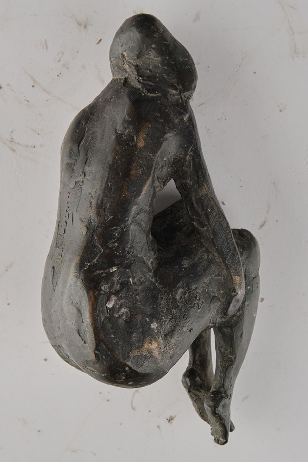 Bronze, "Liegender Akt", dunkel patiniert, 6 cm hoch - Bild 2 aus 2