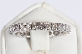 Memoire-Ring, WG 585, 29 Diamanten zus. ca. 1.16 ct., Brillantschliff, 3.51 g, RM 19,25