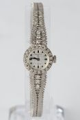 Anker, Armbanduhr, WG 585, mit 26 kleinen Brillanten, zus. ca. 0.50 ct.