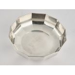 Schale, Silber 800, Italien, polygonal, glatt, 4.5 cm hoch, ø 17.8 cm, ca. 230 g