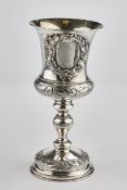 Pokal, Silber 800, deutsch, Ende 19. Jh., innen vergoldet, Kuppa schauseitig mit aufgelegtem Lorbee