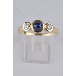 Ring, GG 585, 2 Brillanten zus. ca. 0.26 ct., etwa si, ca. 2.7 g, RM 10