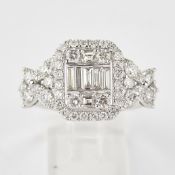 Ring, WG 750, Brillanten, Diamanten und Princess-Cut zus. ca. 1.05 ct., etwa tw-w/vs-si, RM 16