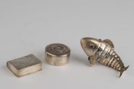 Zitterfischdose, Silber 830, 4.5 x 8.5 x 1.7 cm, 20 g;