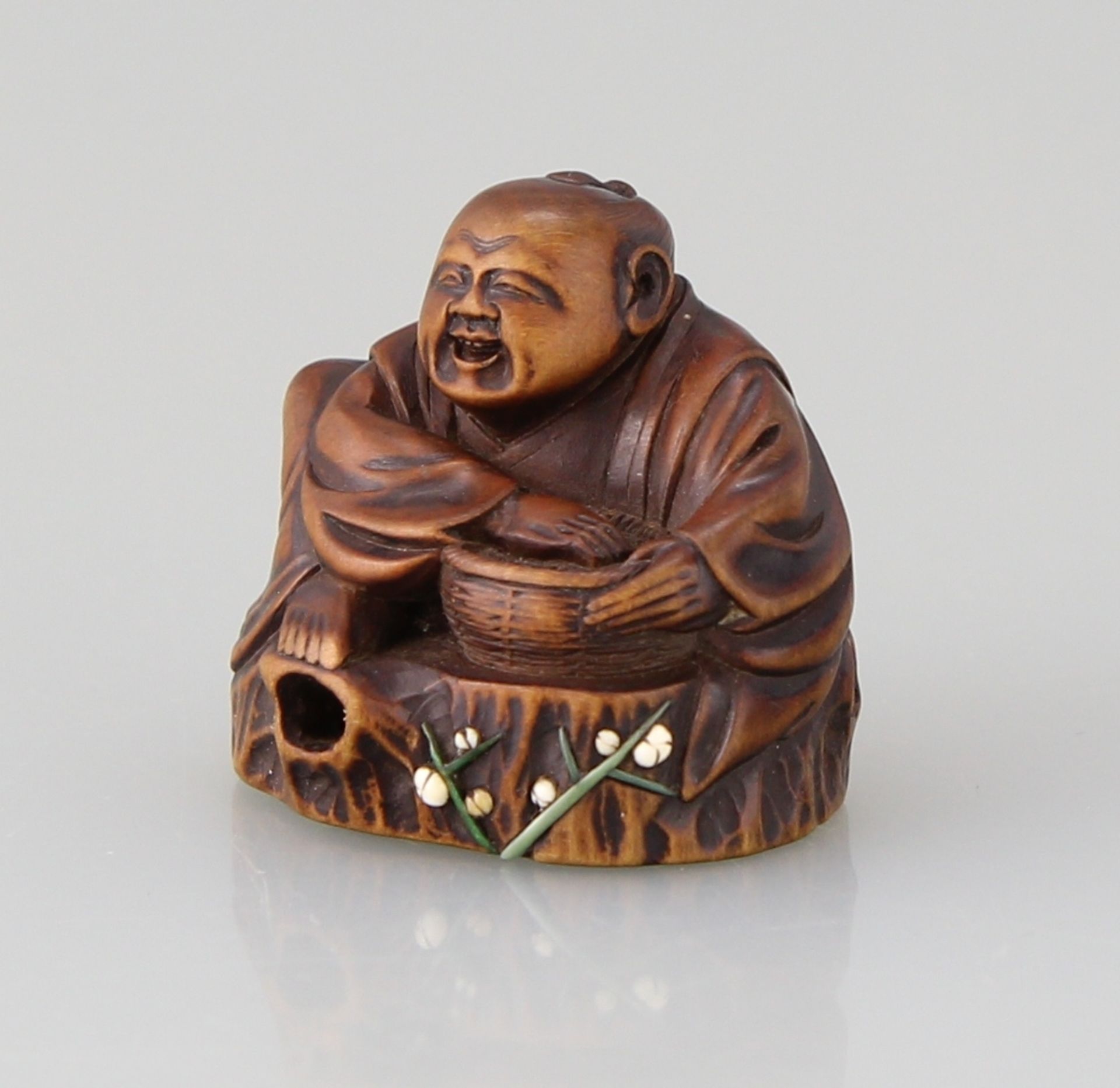 Netsuke "Edelmann" - Bild 2 aus 5