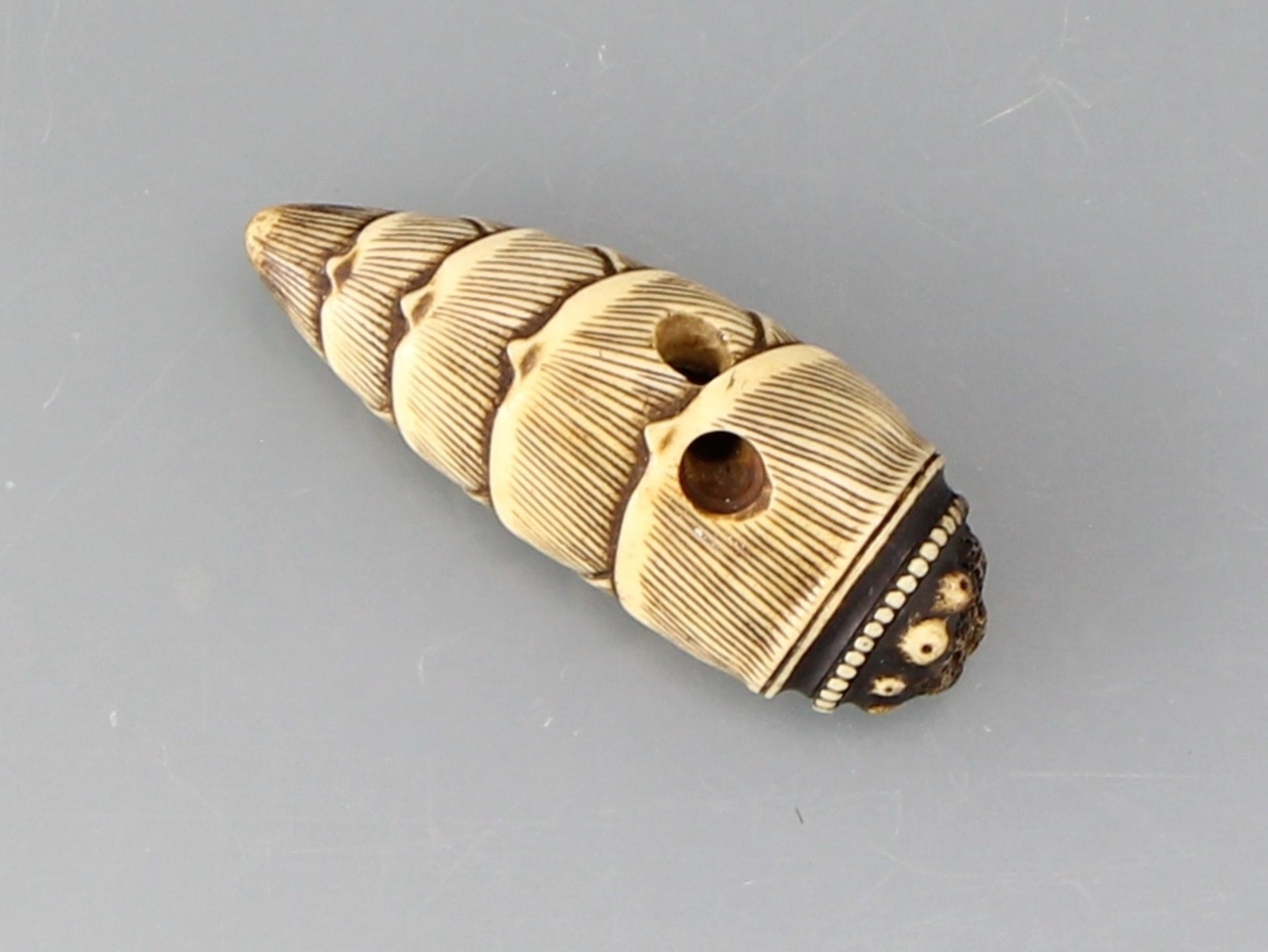 Netsuke "Bambusschote" - Bild 2 aus 2