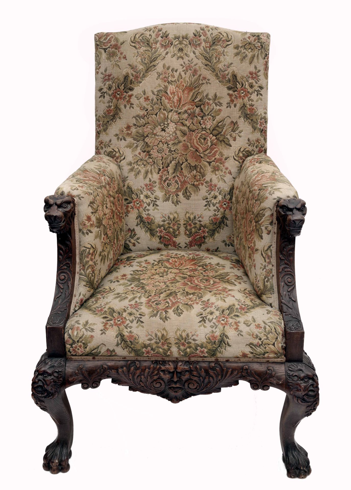 Luxury Baroque-style Carved Armchair