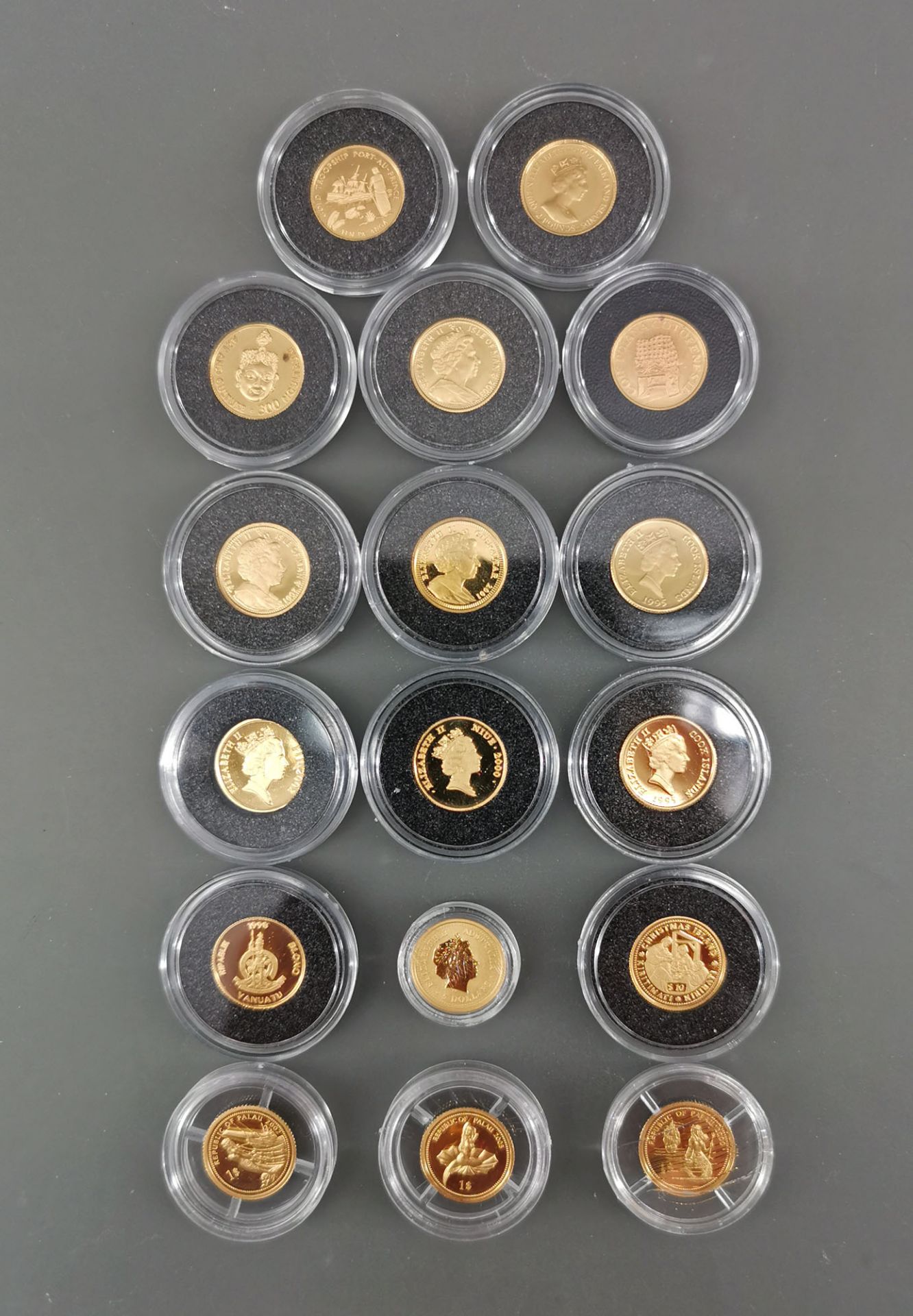 Sammlung 17 kleine Goldmünzen
