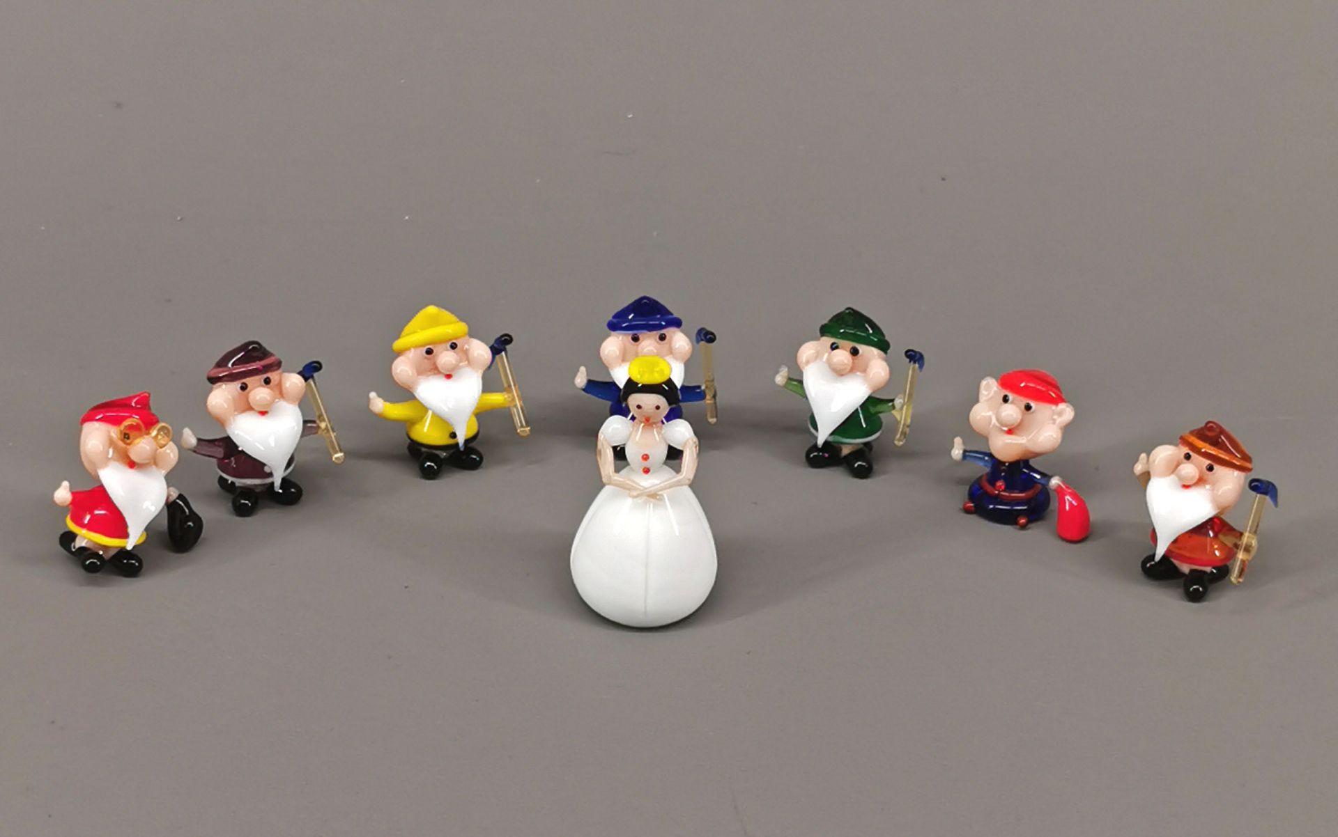 8 Figuren Schneewittchen und die 7 Zwerge