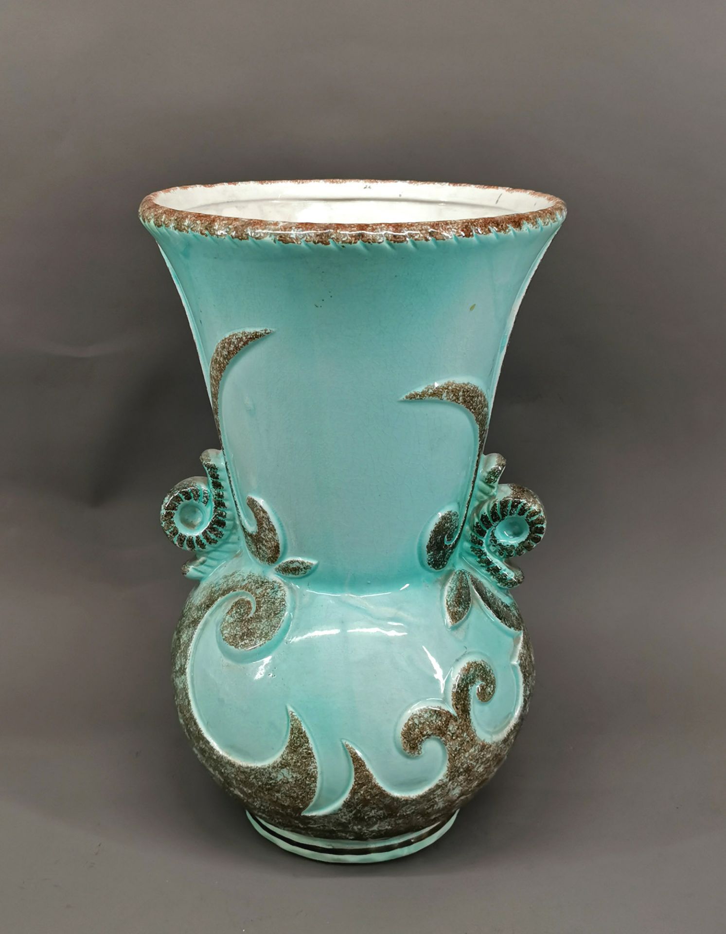 Große Vase Art deco