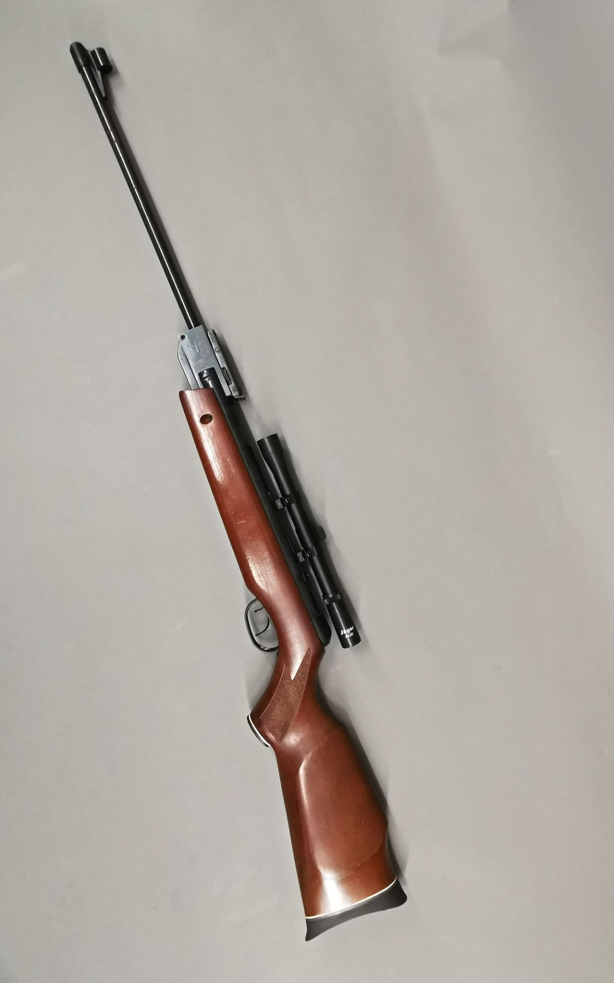 Luftgewehr Gamo Magnum 2000 mit Zielfernrohr