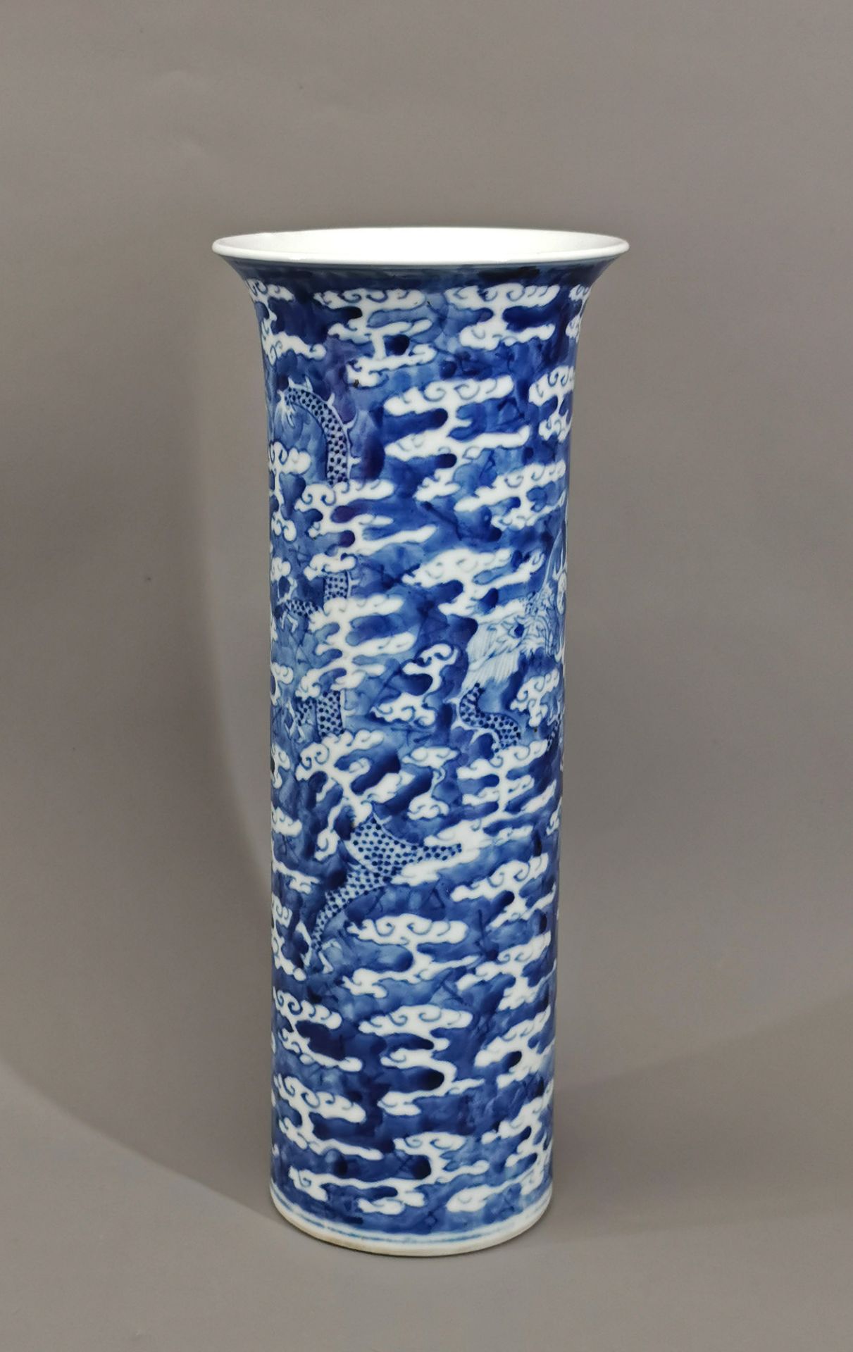 Stangen-Vase Blaudekor