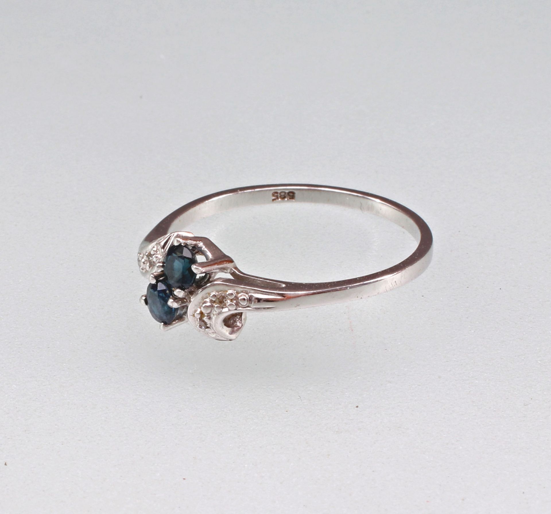 Diamant-Saphir-Ring