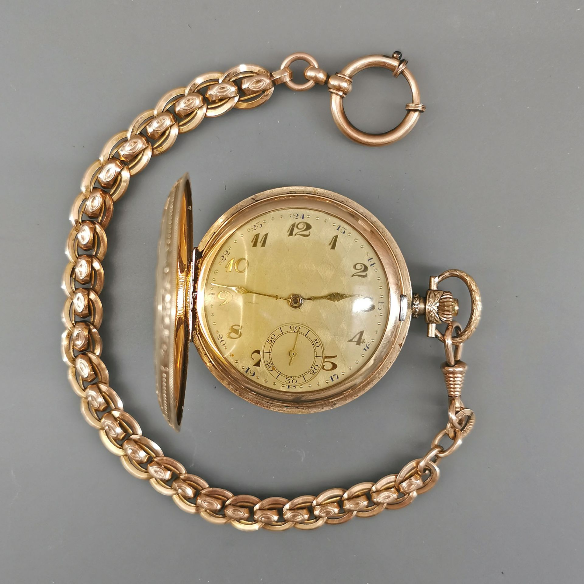 Vergoldete Savonette Sprungdeckel-Taschenuhr um 1920