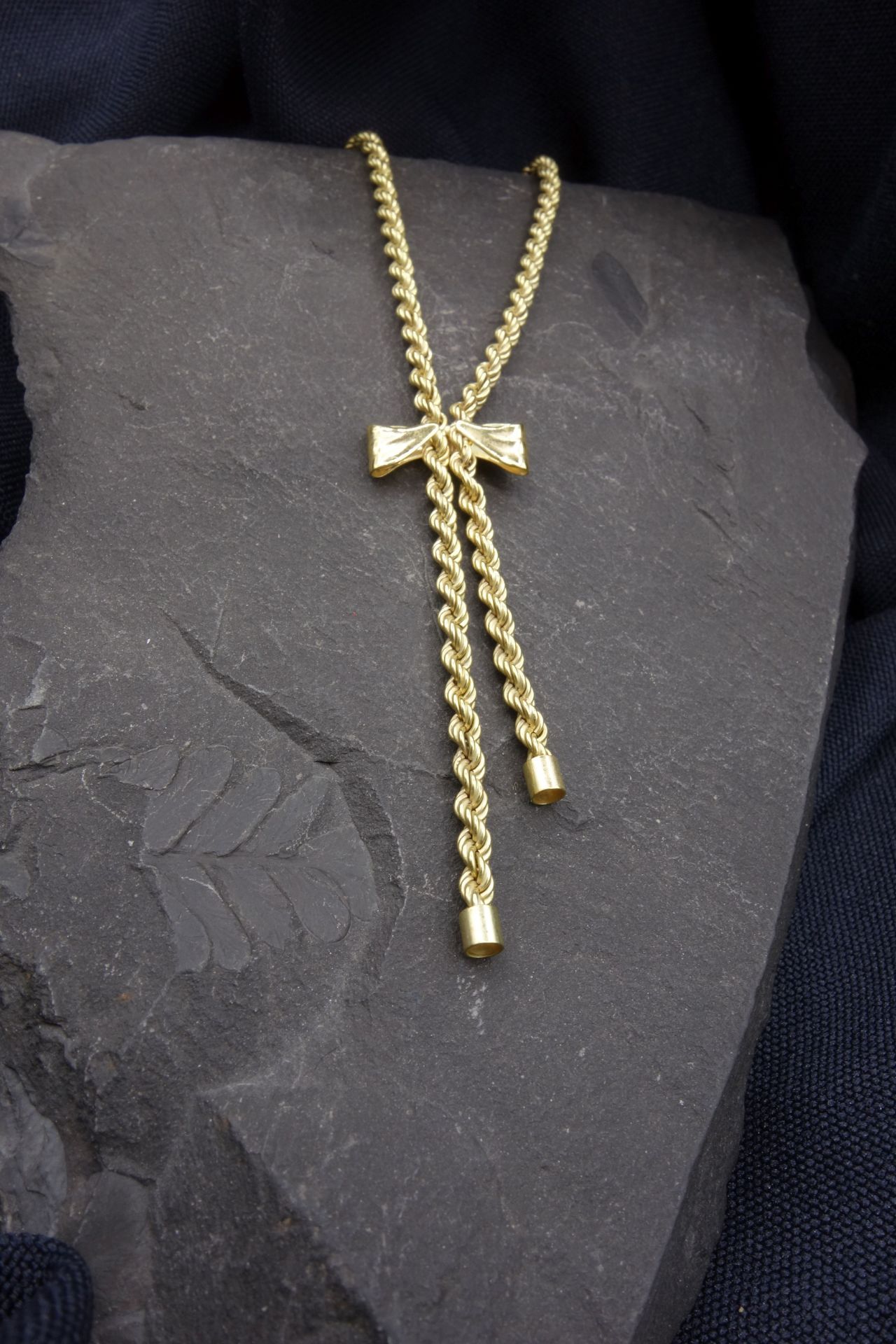 CHAIN - Image 4 of 4
