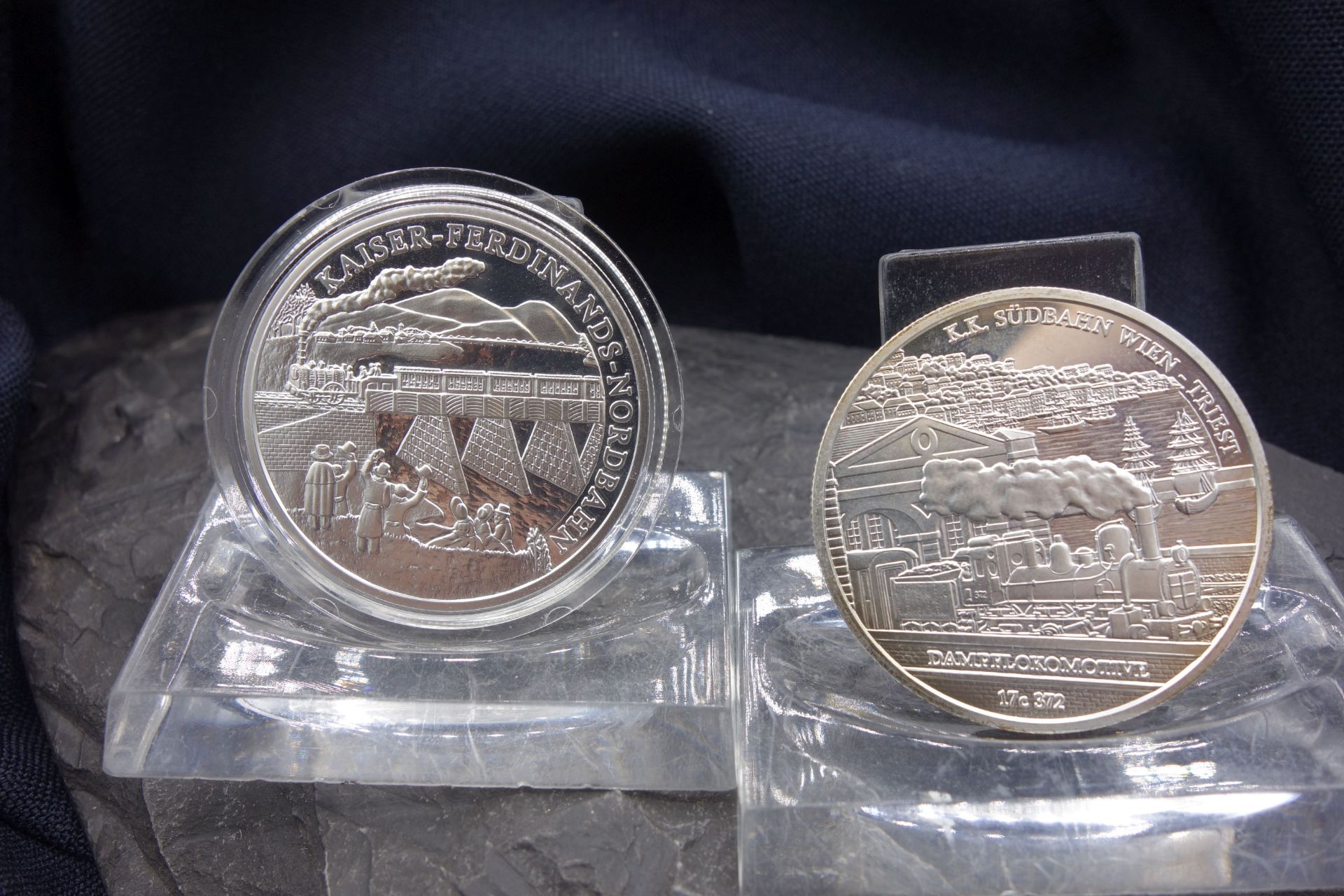 TWO COLLECTORIAL COINS 20 EURO - Image 3 of 3