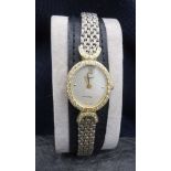 ELEGANTE CHOPARD DAMEN-ARMBANDUHR