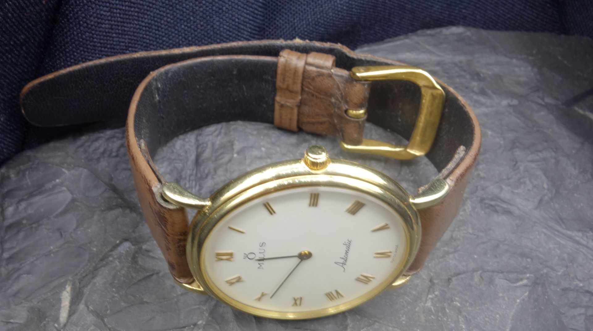 WRISTWATCH : MILUS - Image 3 of 6