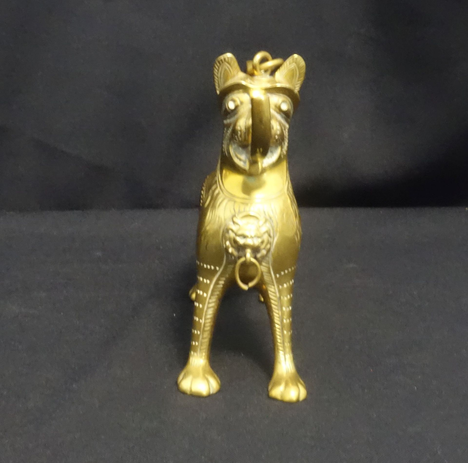 OIL LAMP "LION" - Image 2 of 3
