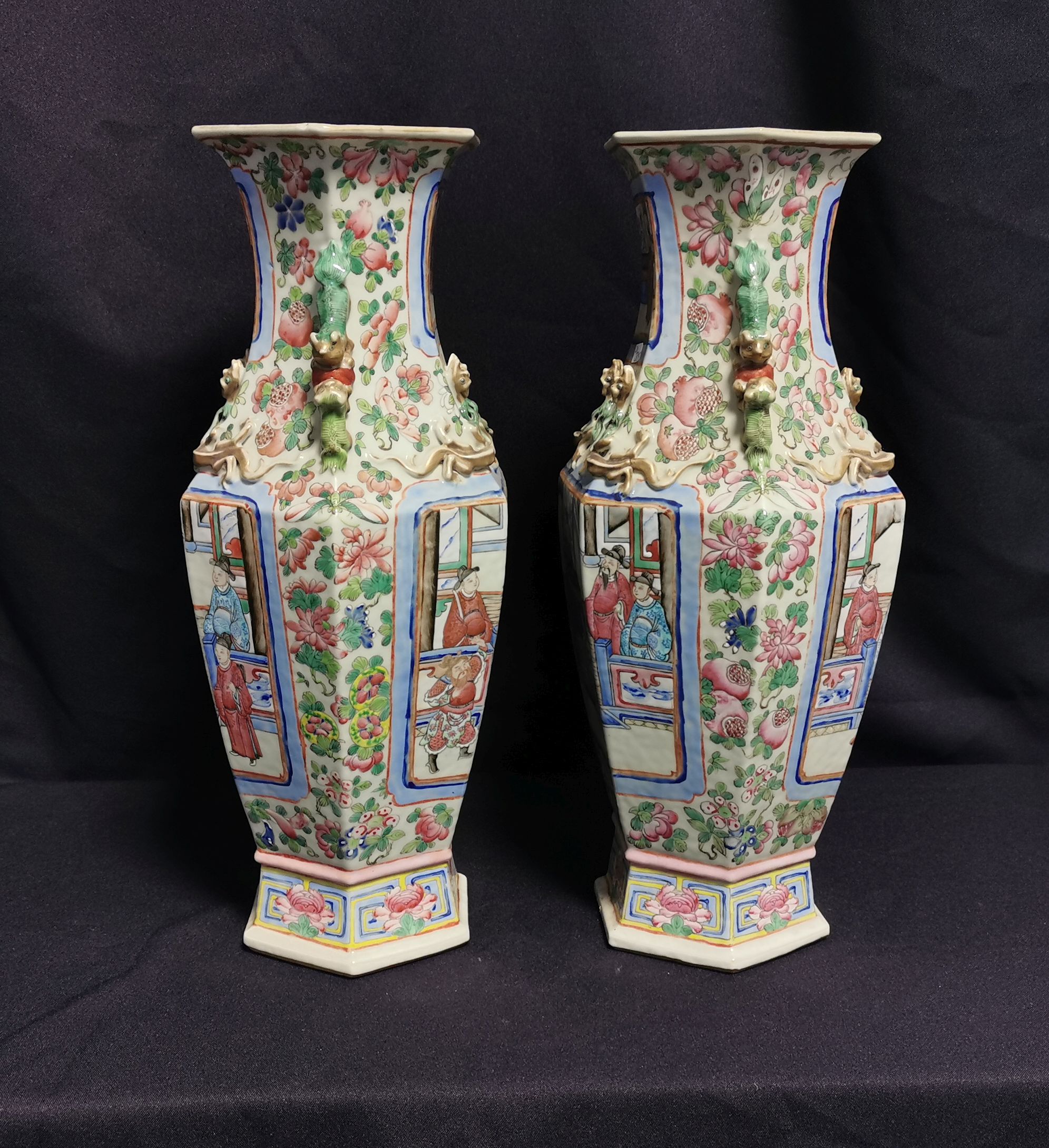 PAIR OF VASES - Image 2 of 6