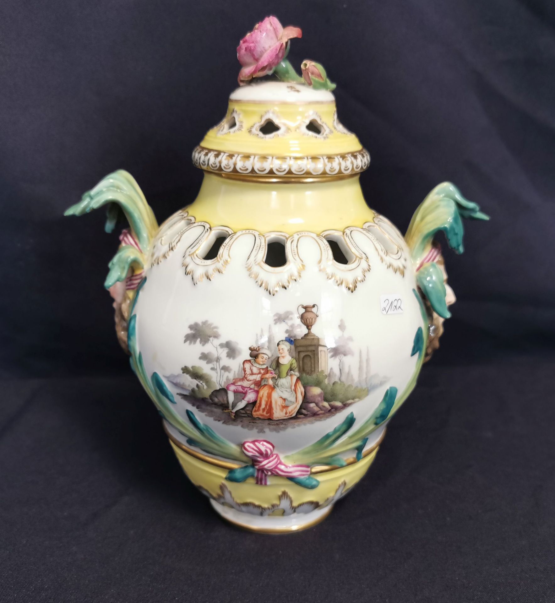 KPM POTPOURRI - VASE