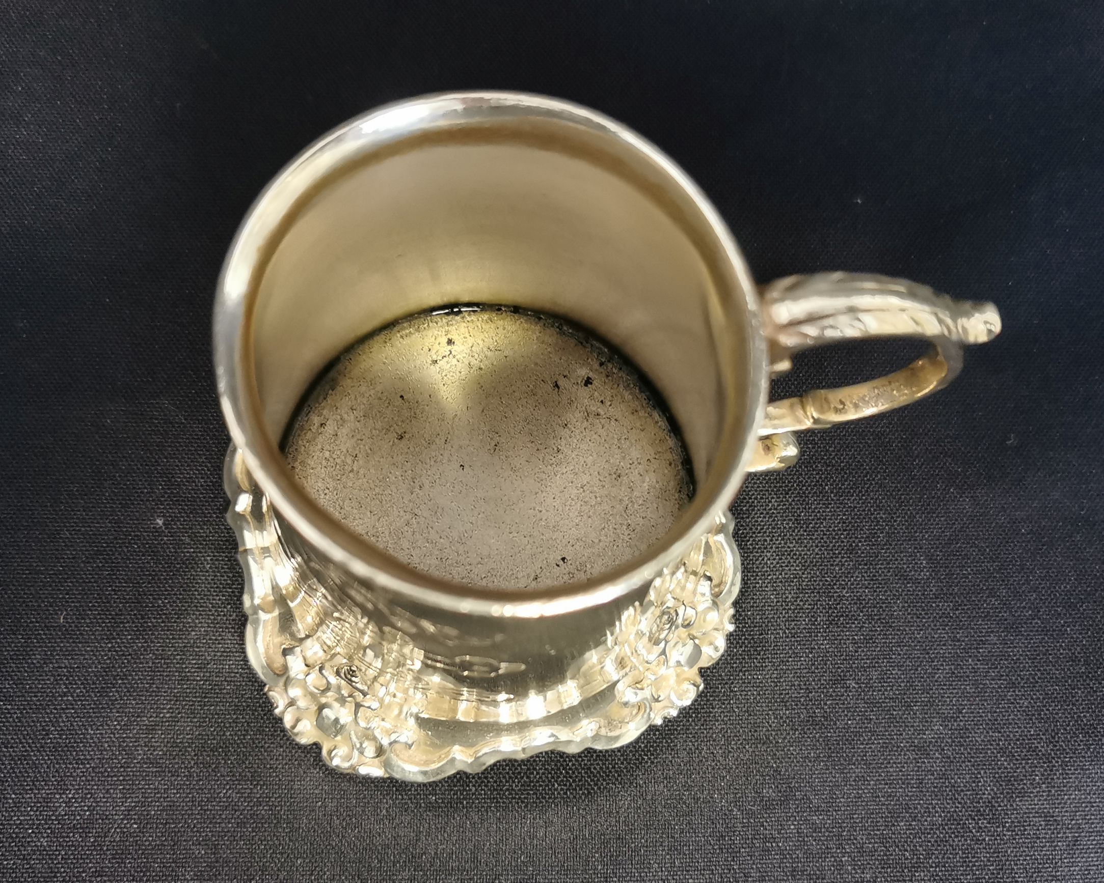 SILVER-PLATED MUG - Image 3 of 4