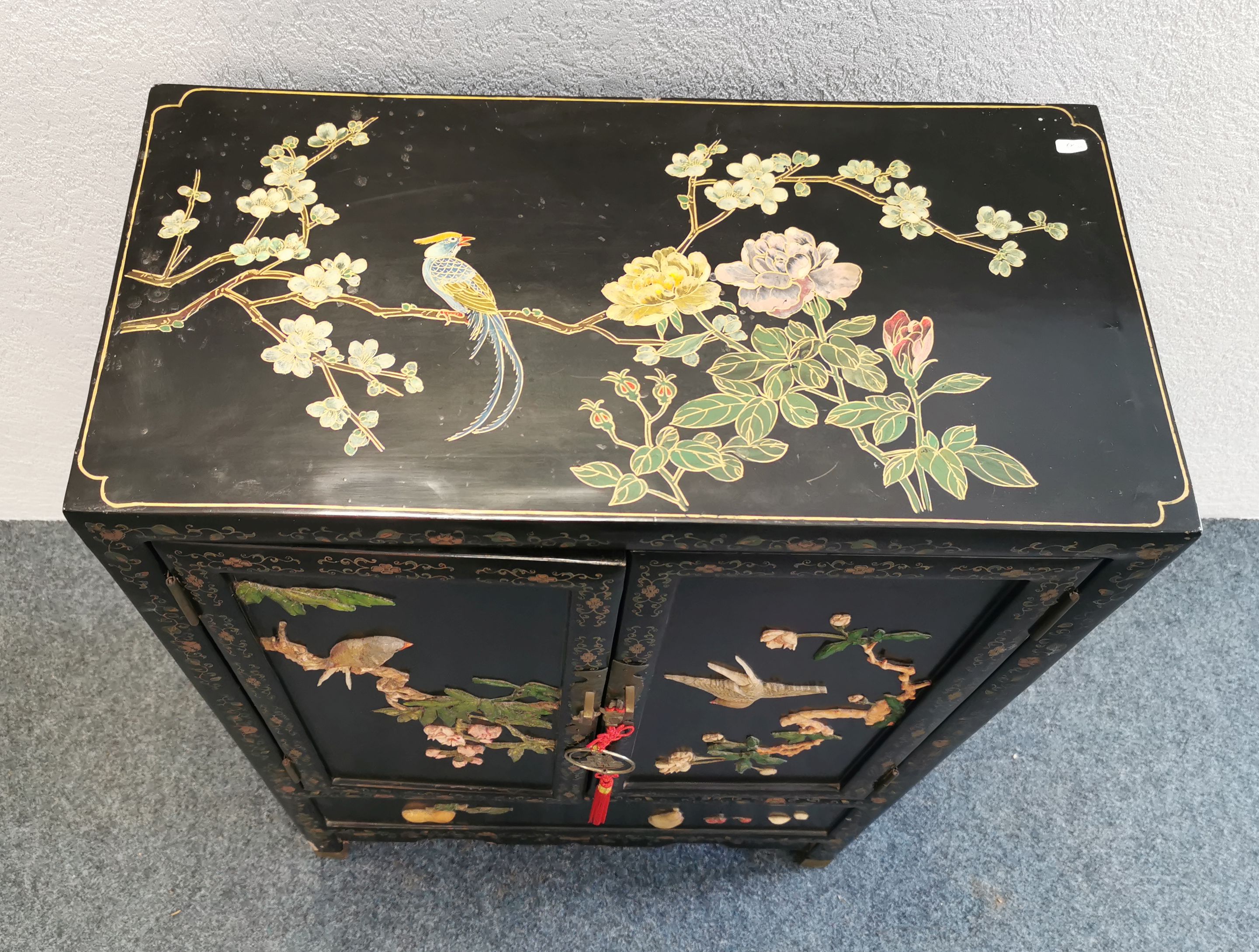 CHINOISE LACQUER CABINET - Image 2 of 4