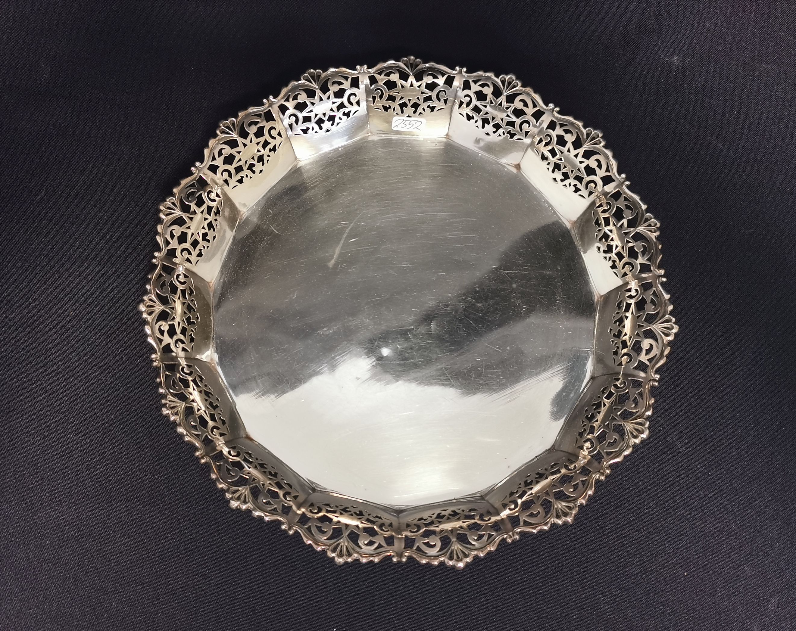 BOWL WITH OPENWORK RIM - Image 2 of 5