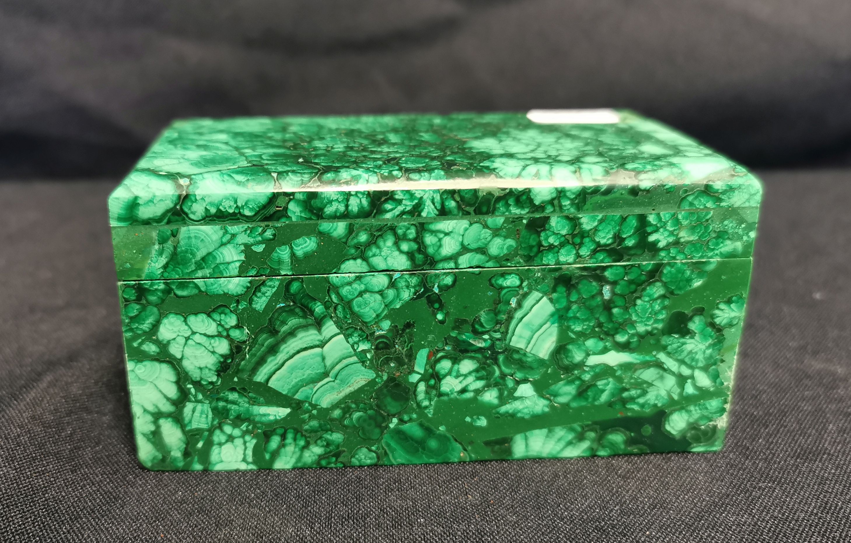 MALACHITE BOX - Image 4 of 4