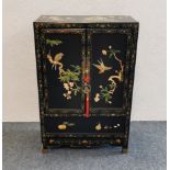 CHINOISE LACQUER CABINET