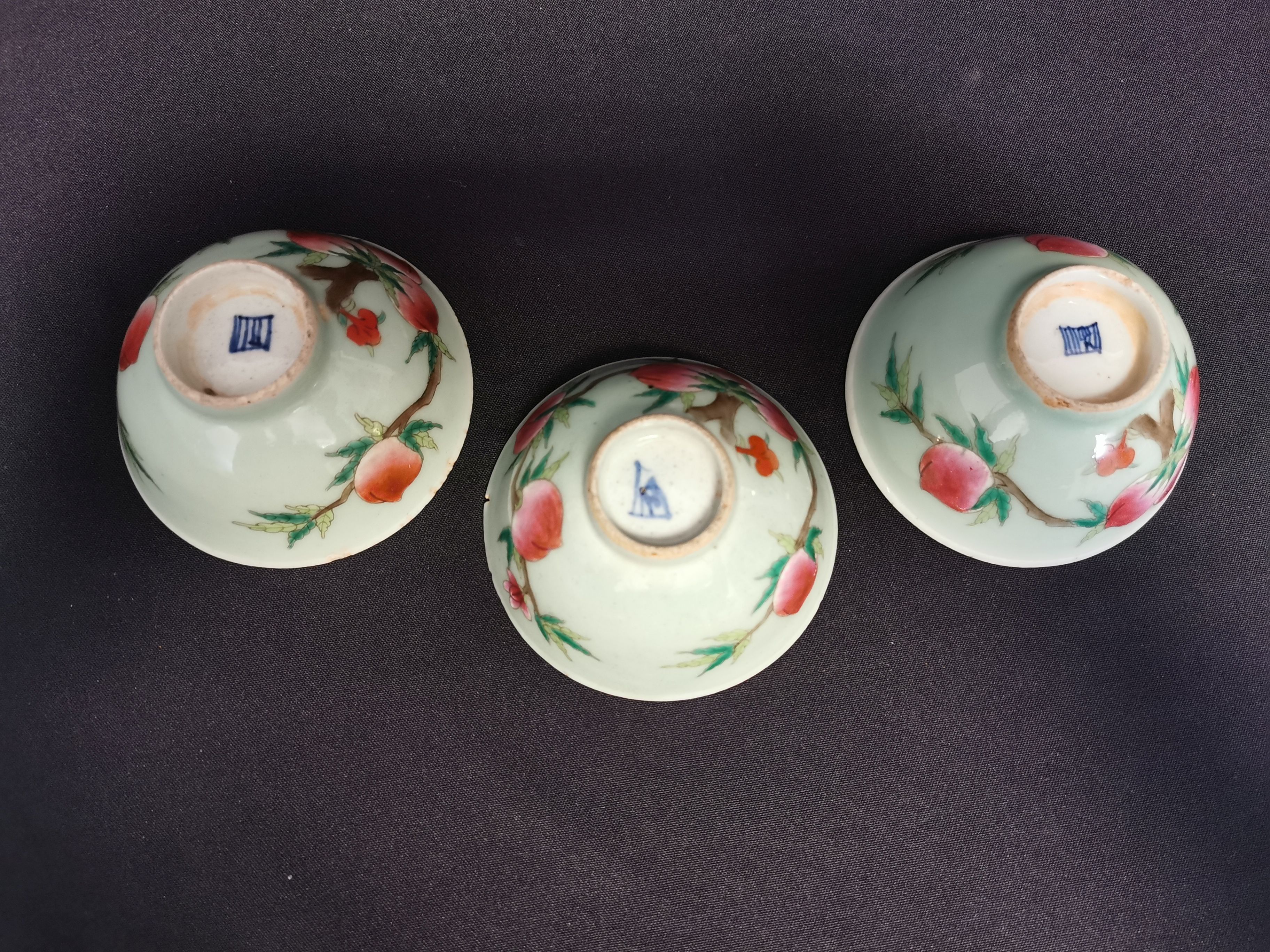 3 TEA BOWLS WITH PEACHES - Image 5 of 5