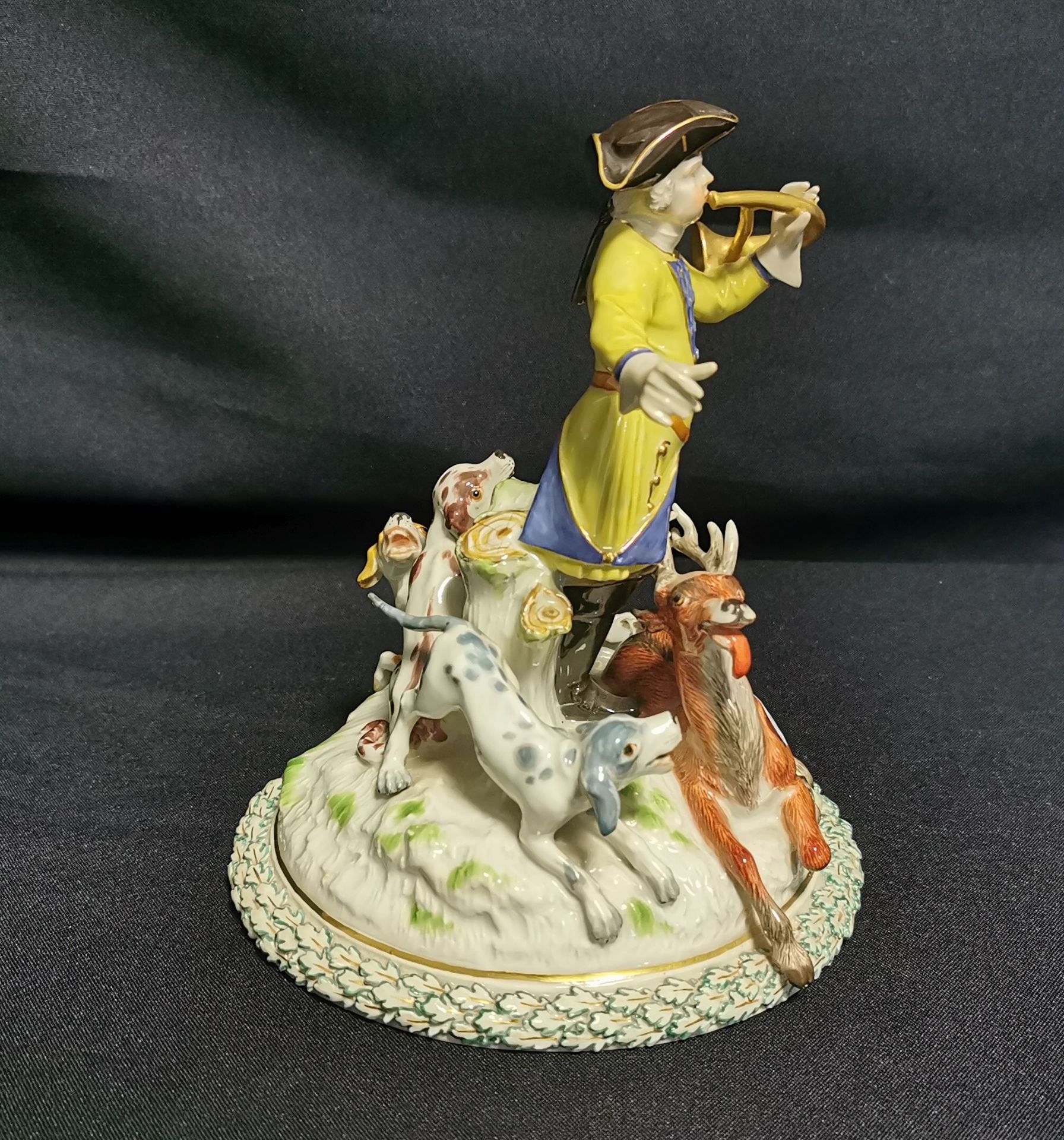 MEISSEN HUNTING FIGURE GROUP - Image 2 of 5
