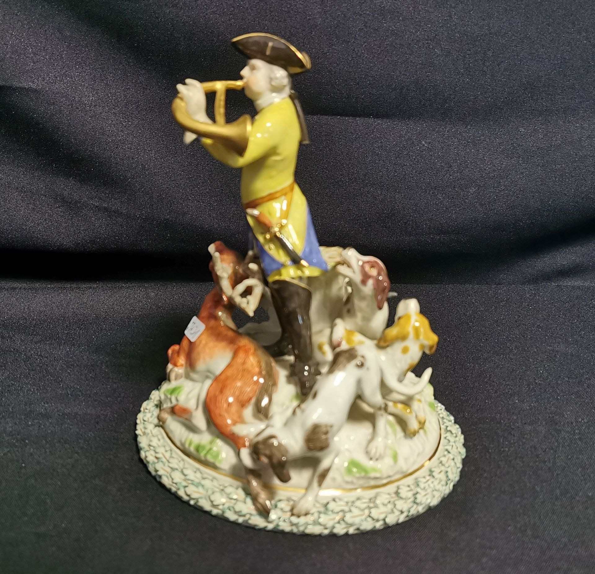 MEISSEN HUNTING FIGURE GROUP - Image 4 of 5