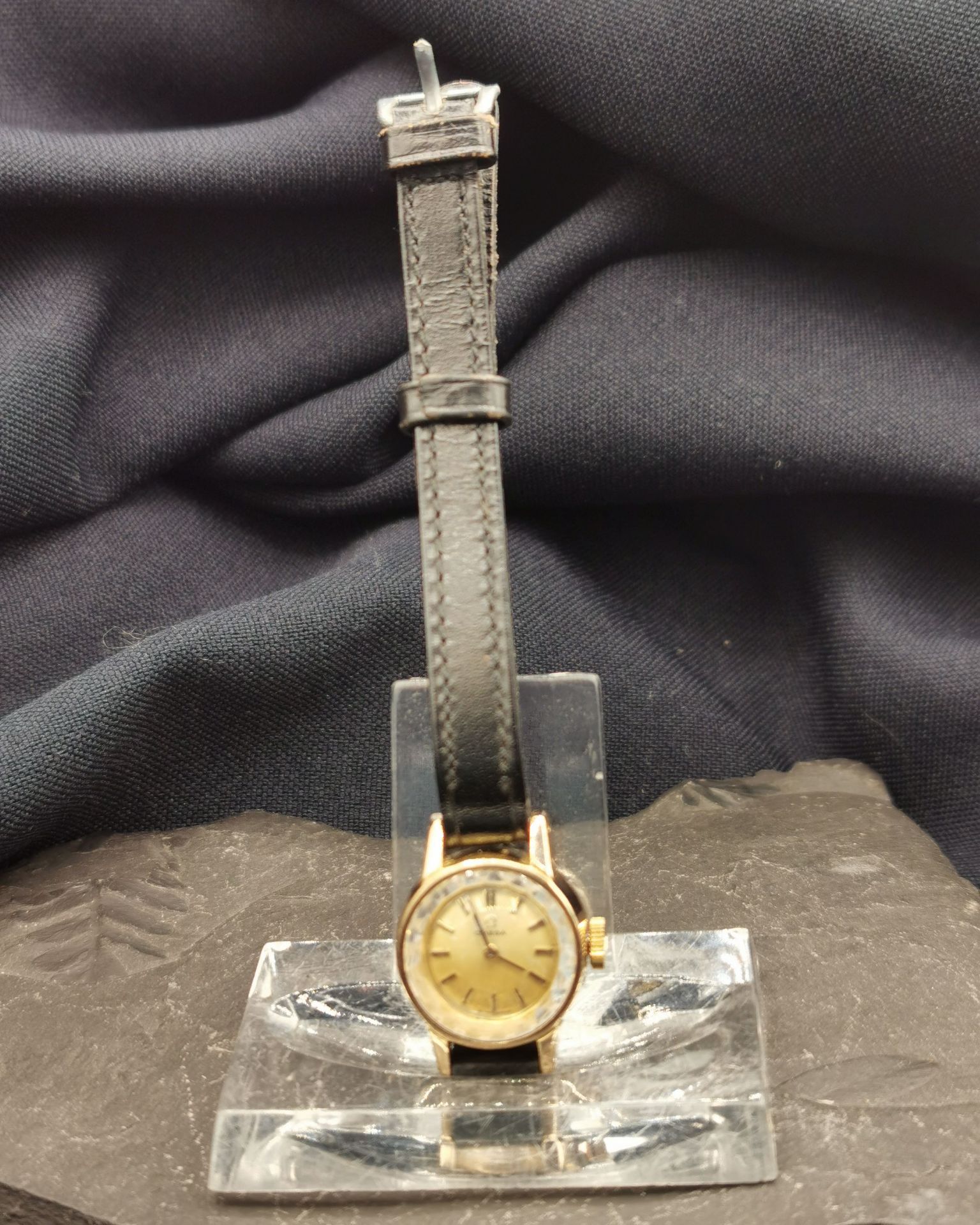 OMEGA DAMENARMBANDUHR - Bild 6 aus 6