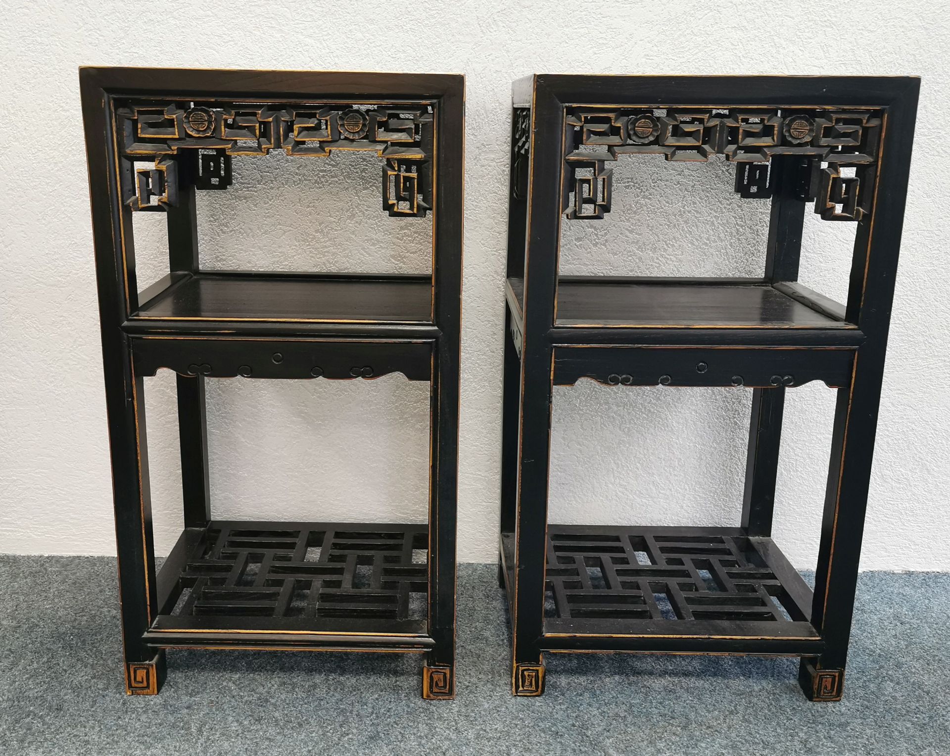 CHINOISE SIDE TABLE