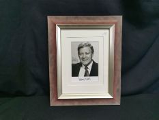 HELMUT SCHMIDT AUTOGRAPH