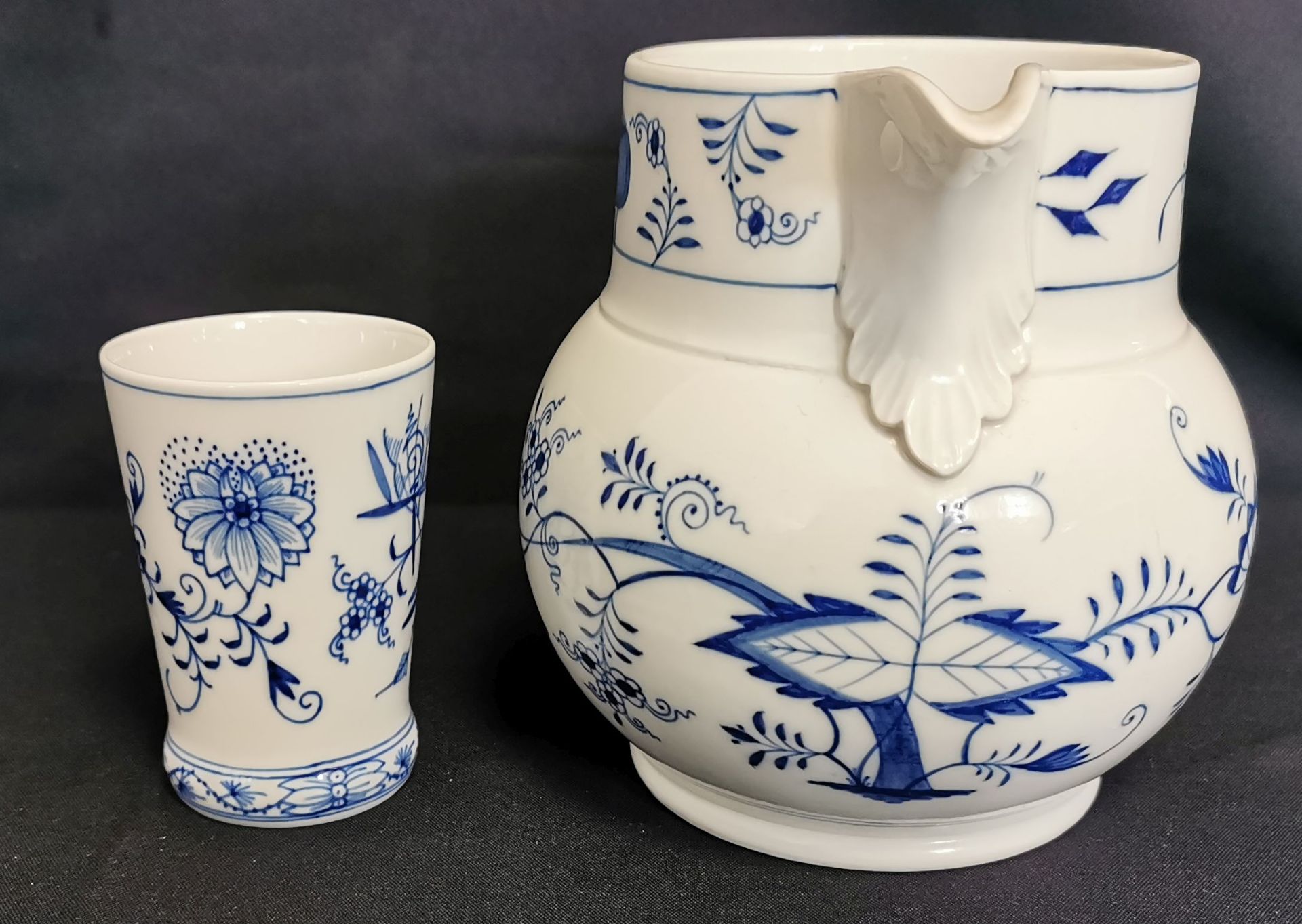 MEISSEN JUG AND PITCH - Image 3 of 5
