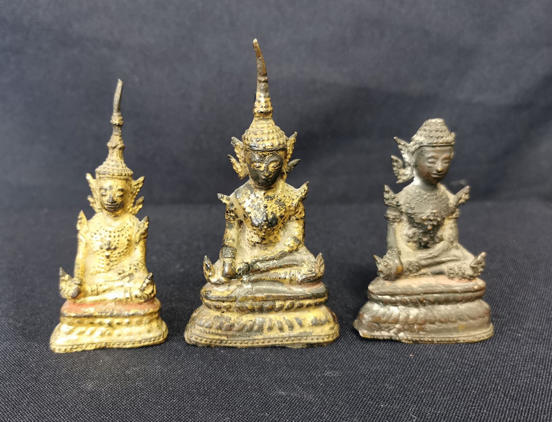 3 BUDDHAS