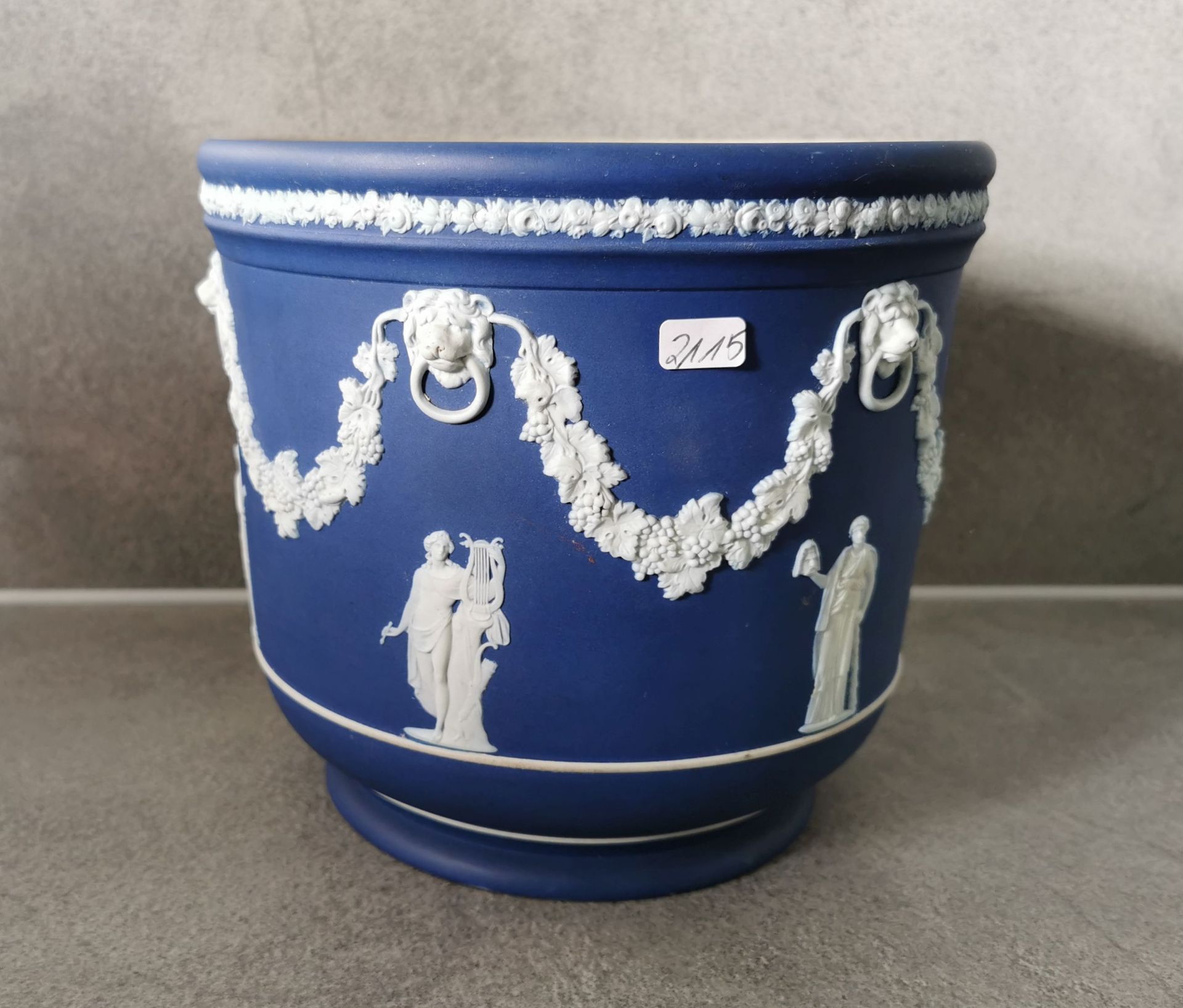 WEDGWOOD CACHEPOT