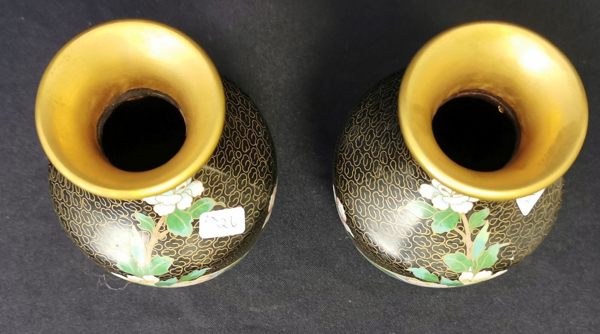 PAIR OF CLOISONNÈ VASES - Image 2 of 5