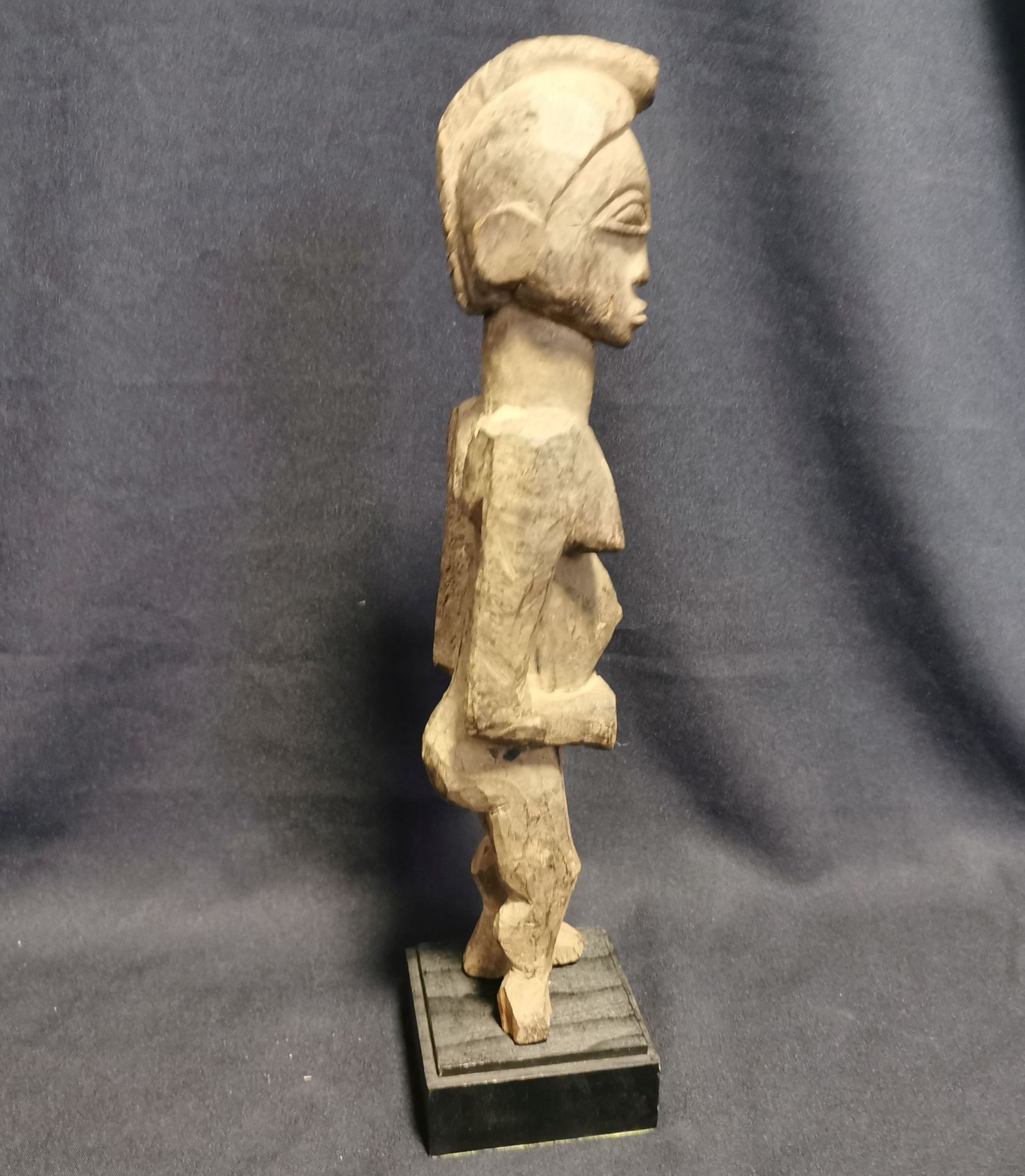 FEMALE ANCESTRAL FIGURE - Image 4 of 4